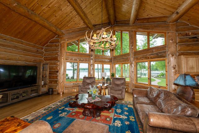 2095 Middle Haven Drive, Gladwin, MI 48624
