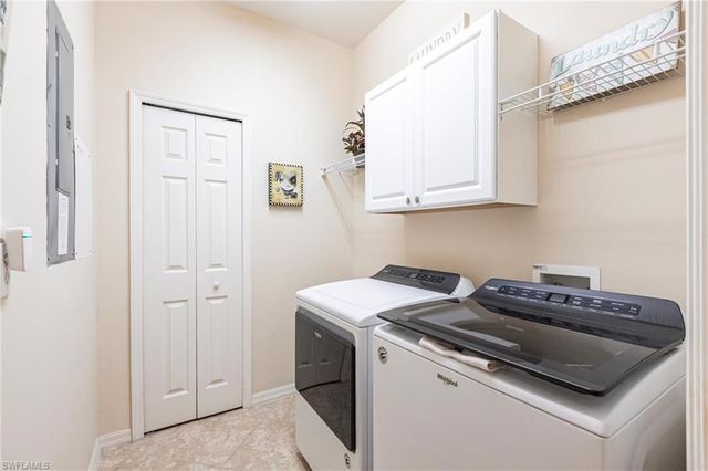 16570 Goldenrod LN # 203, Alva, FL 33920
