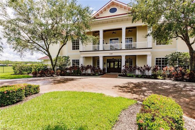 16570 Goldenrod LN # 203, Alva, FL 33920