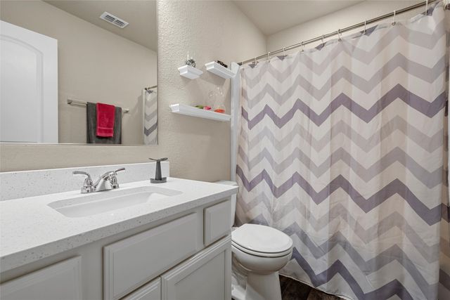 4100 Riata Ranch Road, Waco, TX 76705