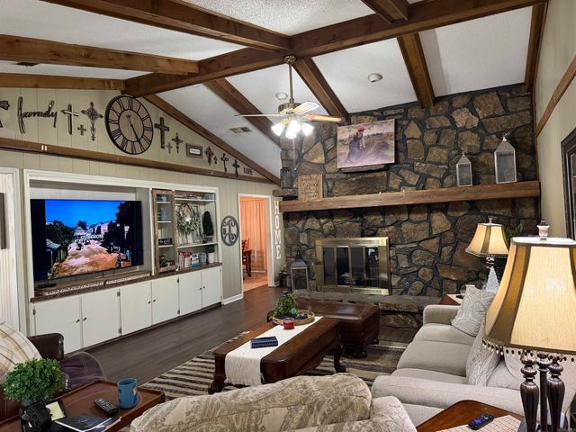 6 Cromwell Cove, Pine Bluff, AR 71603