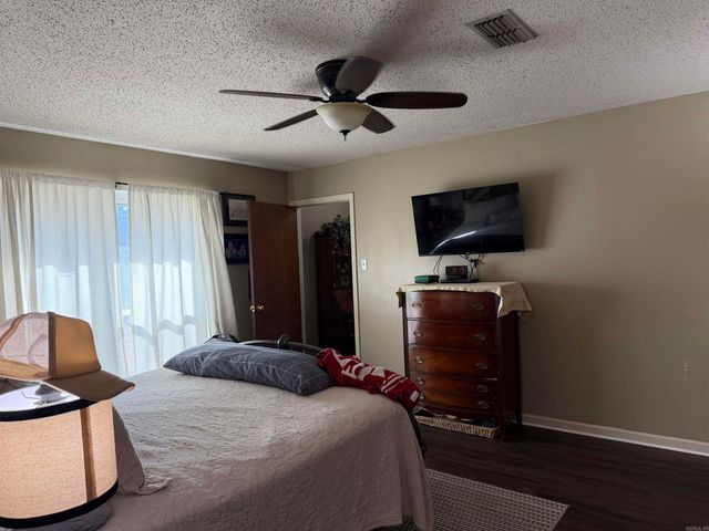 6 Cromwell Cove, Pine Bluff, AR 71603