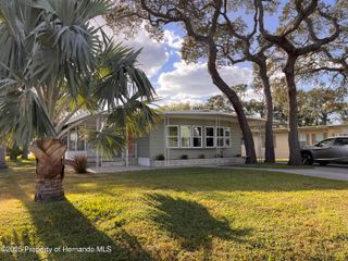 8047 First Circle Drive, Brooksville, FL 34613