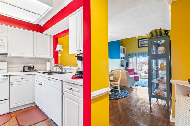 4396 Baldwin Ave Apt 109, Little River, SC 29566