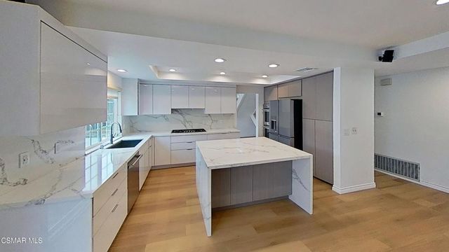 776 Cayo Grande Court, Newbury Park, CA 91320