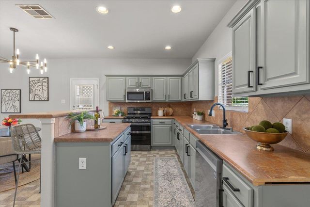 513 Friendship CV, Leander, TX 78641