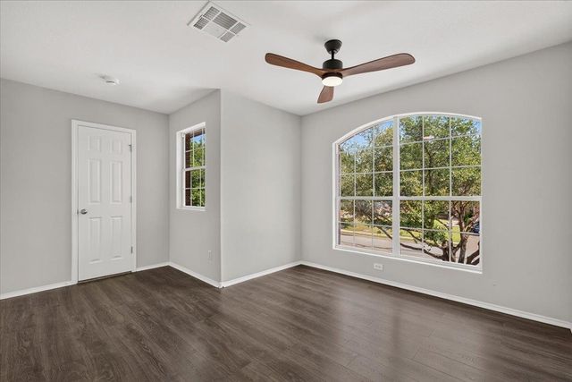 513 Friendship CV, Leander, TX 78641