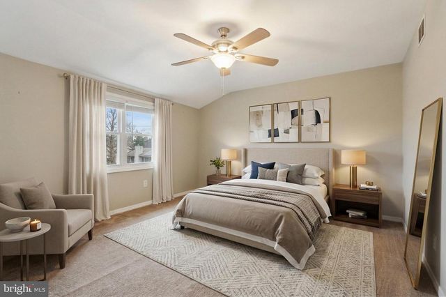 652 PARK AVE, Burlington, NJ 08016