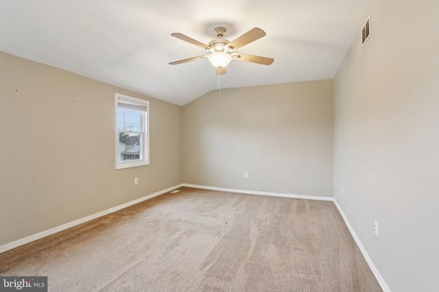 652 PARK AVE, Burlington, NJ 08016