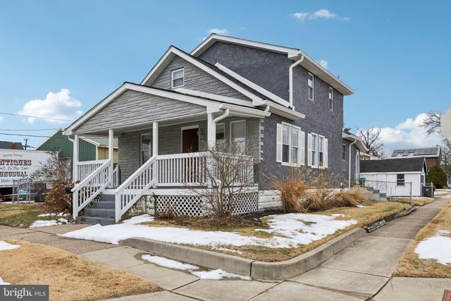 652 PARK AVE, Burlington, NJ 08016