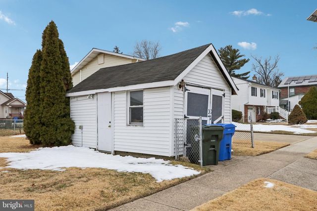 652 PARK AVE, Burlington, NJ 08016