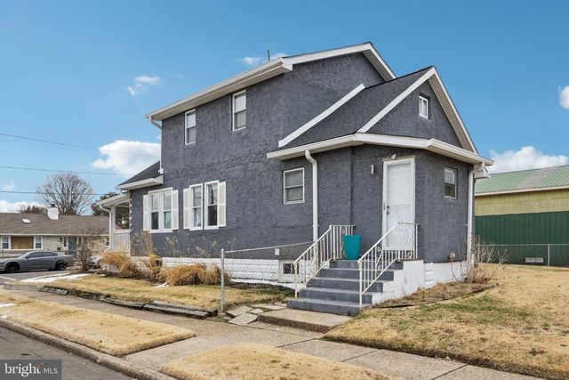 652 PARK AVE, Burlington, NJ 08016