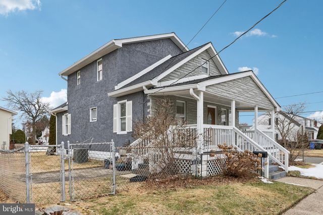 652 PARK AVE, Burlington, NJ 08016