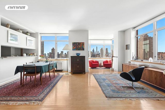 1760 2nd Ave Apt 32C, New York City, NY 10128