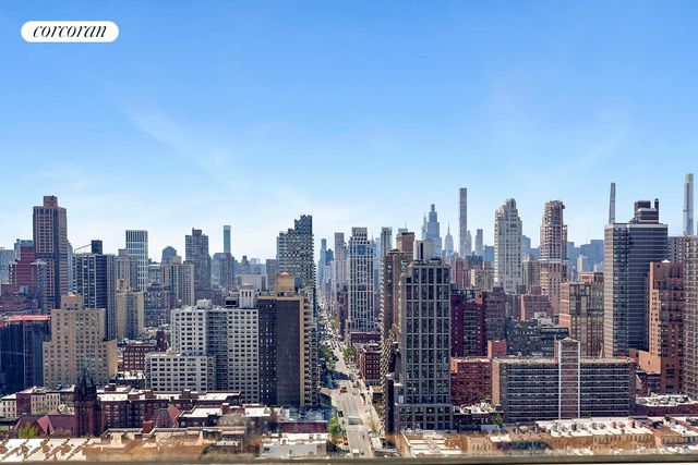 1760 2nd Ave Apt 32C, New York City, NY 10128