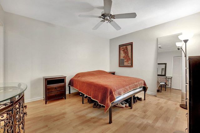 3040 NE 16th Avenue 205, Oakland Park, FL 33334