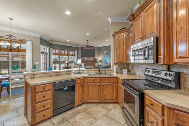 3513 Hanover Drive, Bossier City, LA 71111