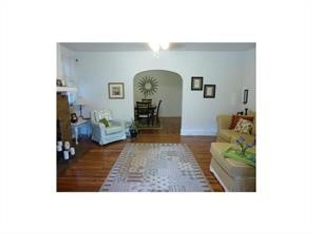 407 Biddle Ave 3, Regent Square, PA 15221