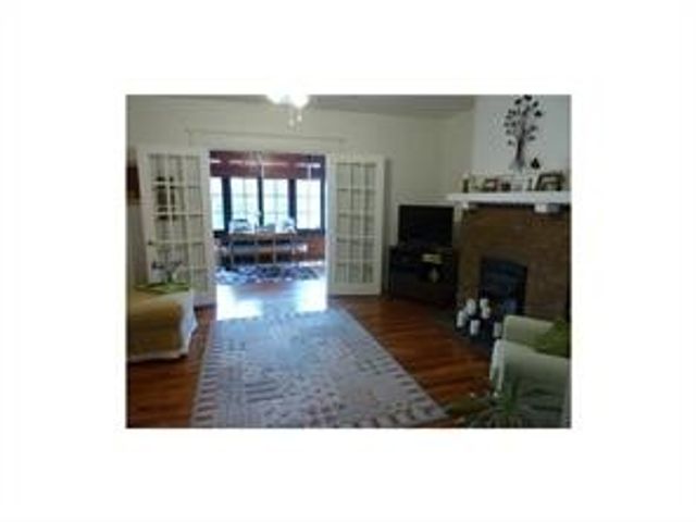 407 Biddle Ave 3, Regent Square, PA 15221