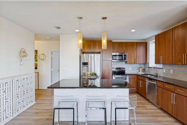 3225 Turtle Creek Boulevard 548, Dallas, TX 75219