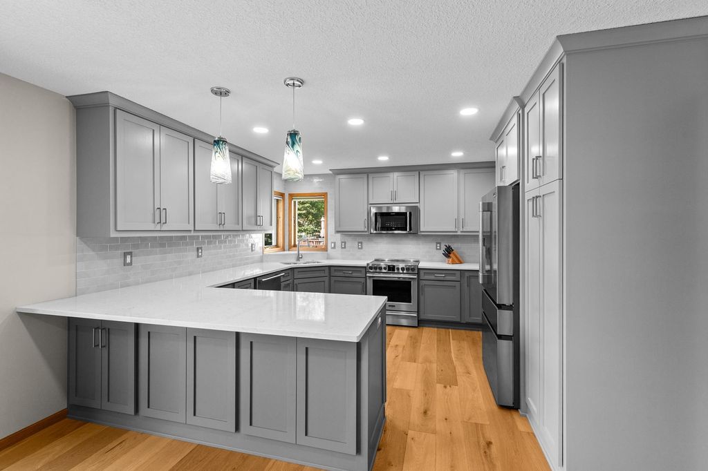 5917 Bayberry Drive, White Bear Twp, MN 55110 — photo 2