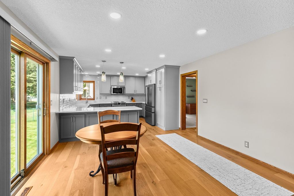 5917 Bayberry Drive, White Bear Twp, MN 55110 — photo 5