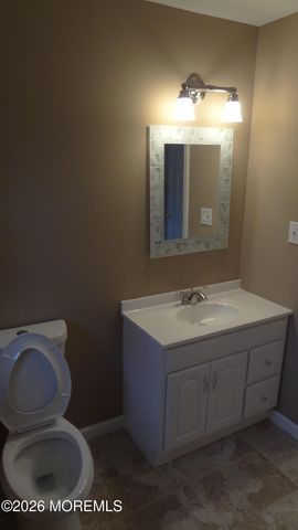 420 S Saint Thomas Drive, Toms River, NJ 08757