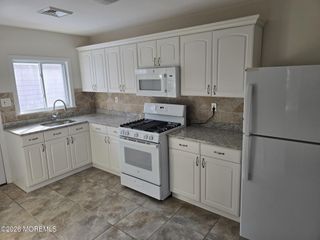 420 S Saint Thomas Drive, Toms River, NJ 08757