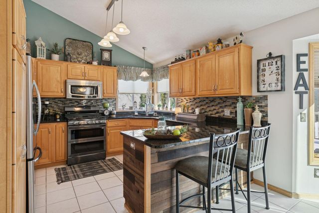 10948 203rd Street W, Lakeville, MN 55044