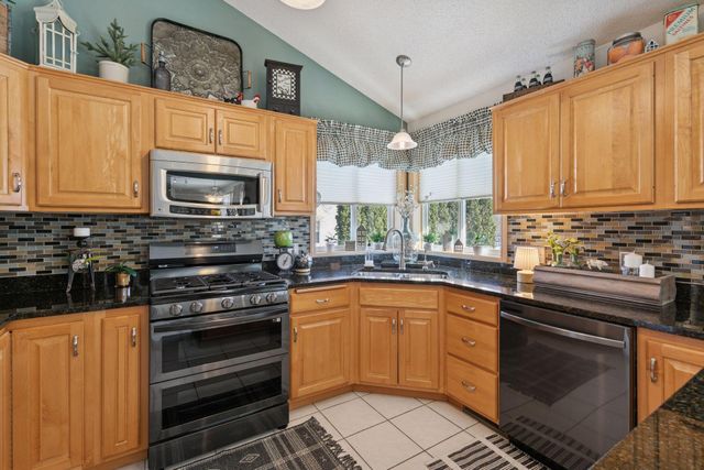 10948 203rd Street W, Lakeville, MN 55044