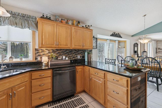 10948 203rd Street W, Lakeville, MN 55044