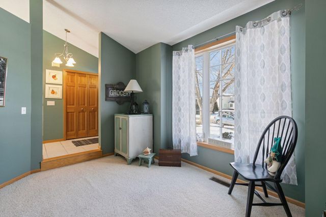 10948 203rd Street W, Lakeville, MN 55044