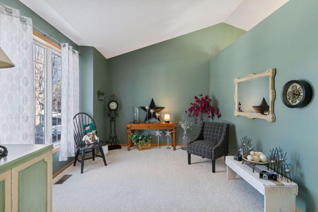 10948 203rd Street W, Lakeville, MN 55044