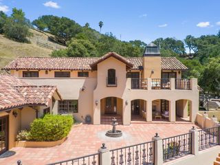 2240 N Rodeo Gulch Road, Soquel, CA 95073
