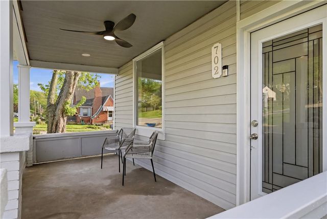 702 4th St, Verona, PA 15147