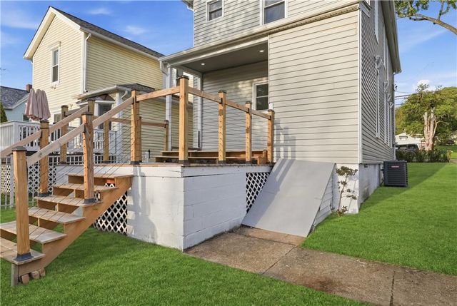 702 4th St, Verona, PA 15147