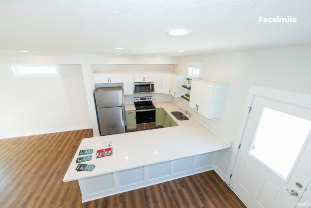 8209 S Westmead Drive, Newberry, IN 47449