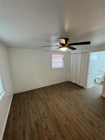 2016 E CLIFTON STREET B, Tampa, FL 33610