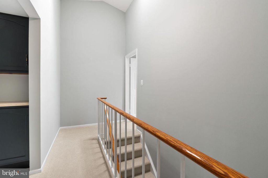 Image 23 of property listing at 405 AMBERFIELD LN, Gaithersburg, MD 20878