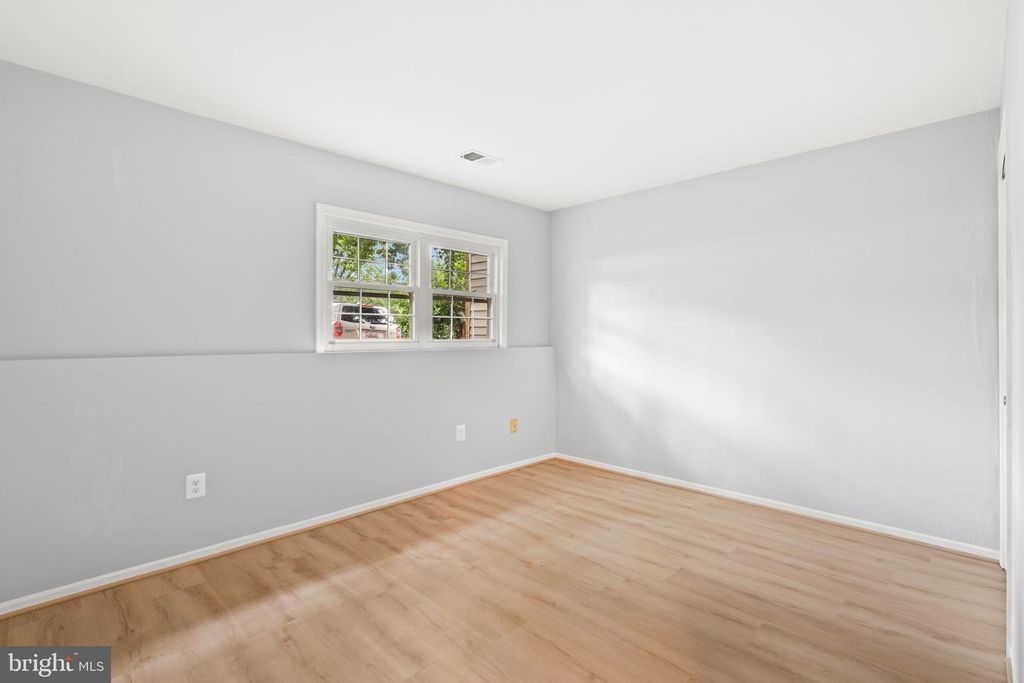 Image 44 of property listing at 405 AMBERFIELD LN, Gaithersburg, MD 20878
