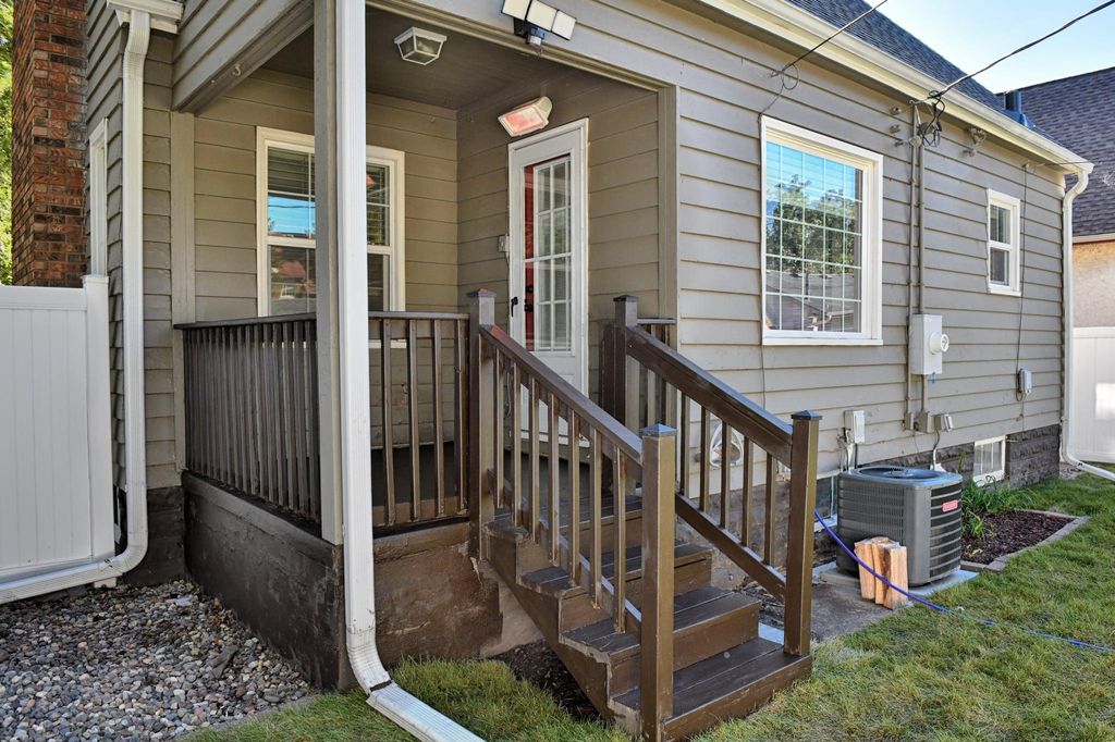755 Cottage Avenue E, Saint Paul, MN 55106 — photo 3