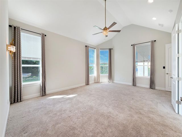 4300 Mezzaluna PASS, Leander, TX 78641