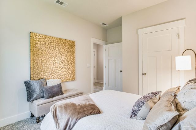 3570 Fallschase Blvd, Pensacola, FL 32526