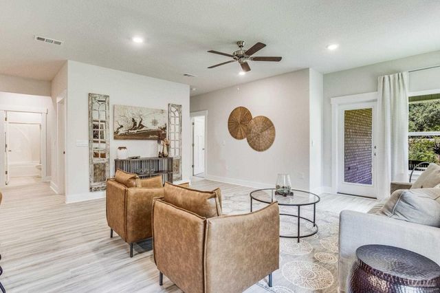 3570 Fallschase Blvd, Pensacola, FL 32526