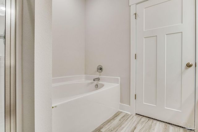 3570 Fallschase Blvd, Pensacola, FL 32526