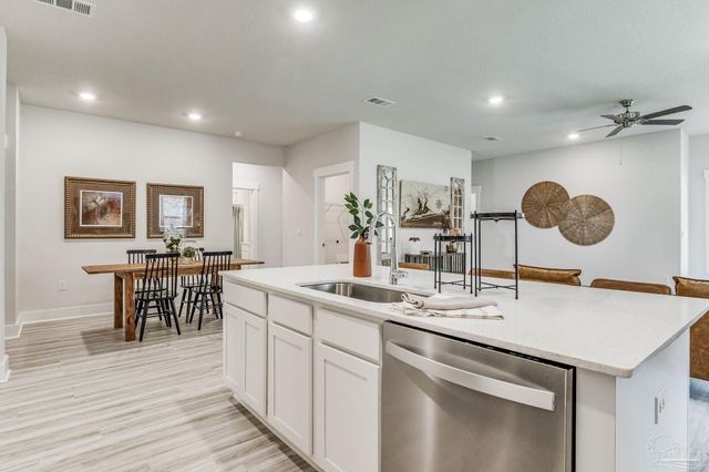 3570 Fallschase Blvd, Pensacola, FL 32526