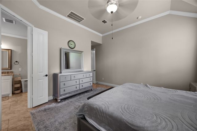 9458 Robinwoods Drive, Frisco, TX 75035