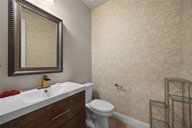 9458 Robinwoods Drive, Frisco, TX 75035