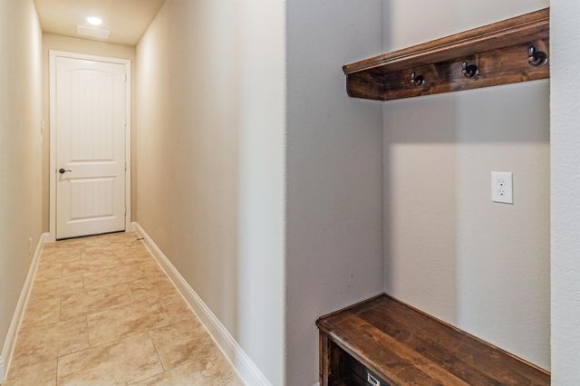 9458 Robinwoods Drive, Frisco, TX 75035