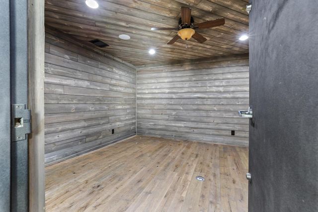 192 McClain Lane, Pottsboro, TX 75076